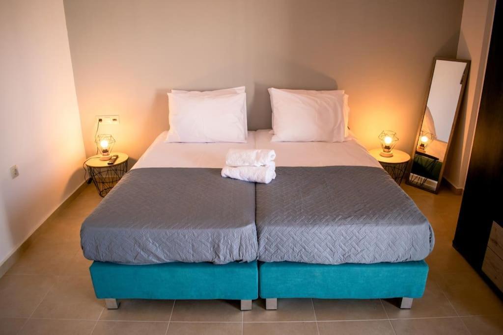 Md Residence Near The Beach W Bbq And Private Parking Hersonissos  Exterior foto