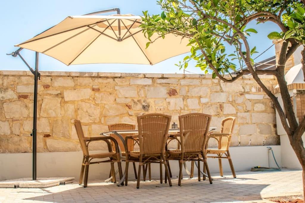 Md Residence Near The Beach W Bbq And Private Parking Hersonissos  Exterior foto